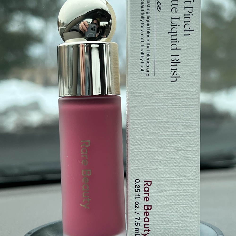 ๐ธHP๐ธRare Beauty - GRACE Soft Pinch Liquid Blush - Picture 3 of 7